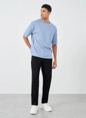 camel wear t-shirt over-size          التيشيرت الـ Oversize ده هو اختيارك الصح.  خامة مريحة وعملية تناسب اللبس اليومي.  لون لبني فاتح يديك إطلالة هادية ومنعشة.  مناسب للبس مع جينز أو شورت لإطلالة كاجوال كاملة